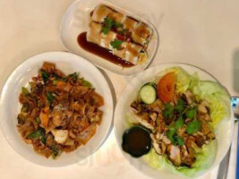 S.thada Thai Cuisine inside