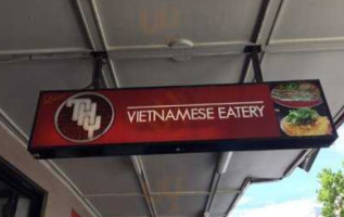 Thy Vietnamese Eatery inside