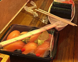 Tokui Sushi food