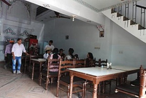 Jaigarh Restaurant 