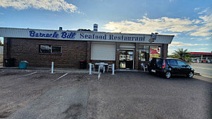 Barnacle Bill Family Seafood Restaurant outside
