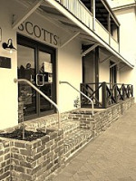 Scotts Tavern 