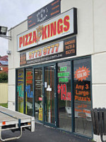 Pizza Kings Chelsea Heights inside