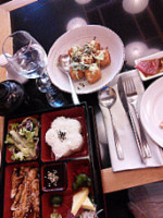 Mogu Japanese Shinsen Bar and Grill food