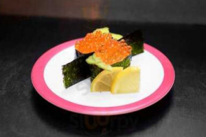 Sosumi Sushi Train food