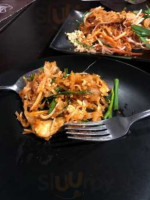 Thai Coola Restaurant food