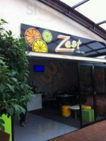 Zest Cafe inside