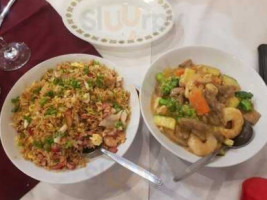 Mun Tien Thai Chinese food