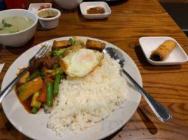 A Roy Siam food