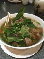 De-Pho Vietnamese & Chinese Restaurant food