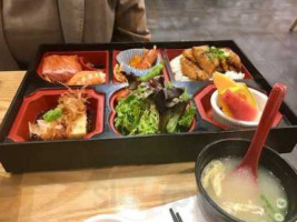 Tomodachi Sushi Dining food