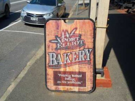 Port Elliot Bakery outside