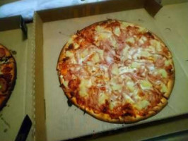 Shark Bay Pizza food