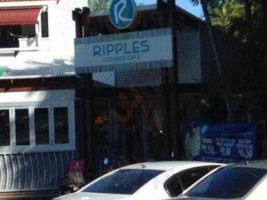 Ripples Cafe outside