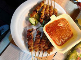 Chinese Traditional Satay Huá Rén Chuán Tǒng Yuán Wèi Jī Ròu Zhū Ròu Shā Diē 113 Food Court food