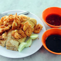 Sungai Pinang Loh Bak Hay Chee food