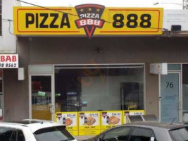 Pizza 888 outside