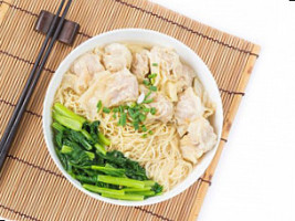Wang Zai Po Doggie's Noodle food