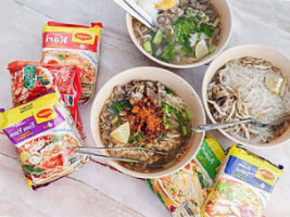 Warong Mark 6 food