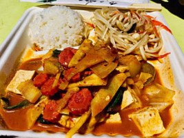 Anattas Thai Street Food food