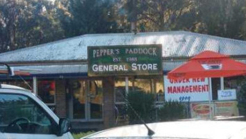 Peppers Paddock General Store outside