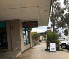 Heyfield Bakery outside