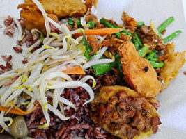 Ju Fu Yuan Vegetarian Delight Jù Fú Yuán Sù Shí Yishun food