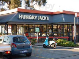 Hungry Jack's Burgers Mirrabooka outside