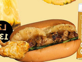 Zeppelin Hot Dog Shop (tsing Yi) food