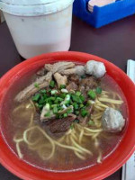 Kedai Loi Hin, Bornion Centre, Luyang food