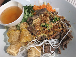 Mai Saigon food