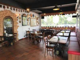 George Dragon Cafe At Taman Tasek inside