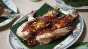 Ikan Bakar Parameswara food