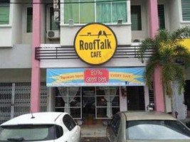 Rooftalk Cafe food