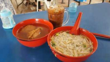 Long Heng Lun Handmade Rice Noodles food