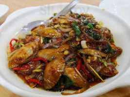 Leong Ya Kitchen food
