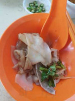 Village Fish Head Bee Hoon food