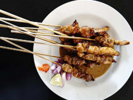 Kak Na Satay food