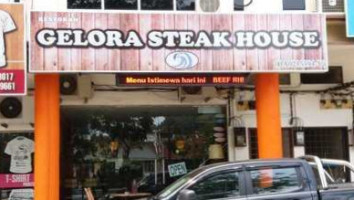Gelora Steak House outside