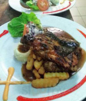 Kita Bakor Chicken Chop food