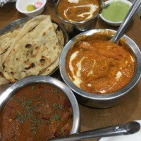 Moti Mahal Delux Tandoori Trail food