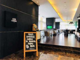 Axis Lounge At The Doubletree By Hilton Melaka inside