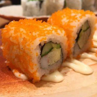 Sushi Zanmai food