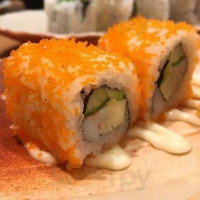 Sushi Zanmai food