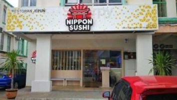 Nippon Sushi outside