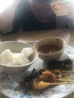 Renney's Satay Muar Bandar Diraja food