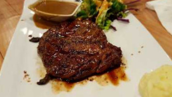 Projek Maging Steak Hub food