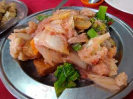 Loong Grilled Fish Seafood inside