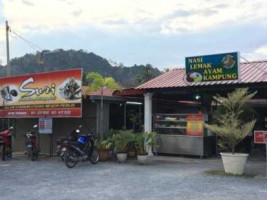 Restoran Suri Masakan Melayu Asli outside