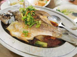 Hoyi Seafood food